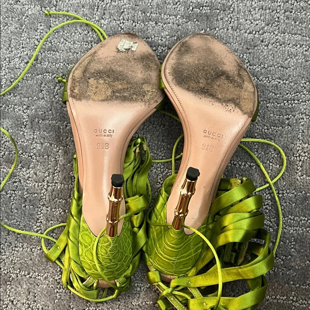 2004 Gucci Tom Ford Corset Heels *rare size 9.5* willing to negotiate on price. - Picture 2 of 7